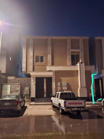 4 Bedroom Villa for Sale in East Riyadh, Riyadh - Villa with two apartments for sale in Al-Rimal