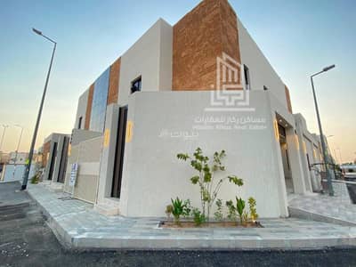 فلیٹ 3 غرف نوم للبيع في شرق الرياض، الرياض - شقة سطح للبيع مساحات رحبة وتشطيبات عالية الجودة حي السعادة