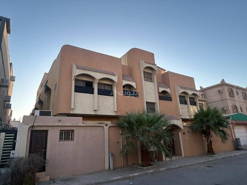 A spacious 4-bedroom apartment for rent A spacious 4-bedroom apartment for rent