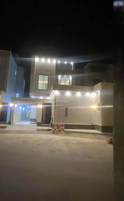 فیلا 4 غرف نوم للبيع في شرق الرياض، الرياض - فيلا للبيع في شارع بوابة الشرق, حي الجنادرية, مدينة الرياض