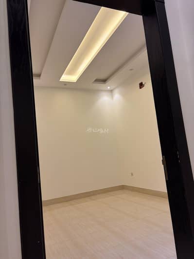 3 Bedroom Flat for Rent in North Riyadh, Riyadh - Three-bedroom apartment with a living room in Riyadh, Al-Muqqa (Al-Mulqa) 3 Bedroom Flat for Rent in North Riyadh, Riyadh - Three-bedroom apartment with a living room in Riyadh, Al-Muqqa (Al-Mulqa)