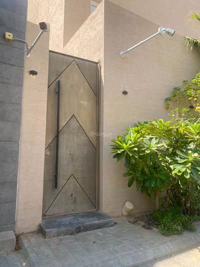2 Bedroom Flat for Rent in North Riyadh, Riyadh - Apartment for rent in north Riyadh, Al-Qirwan neighborhood, in a villa