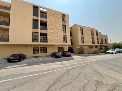 فلیٹ 2 غرفة نوم للبيع في شمال الرياض، الرياض - للبيع شقه دور ثالث فى عماره سكنيه بحى المغرزات