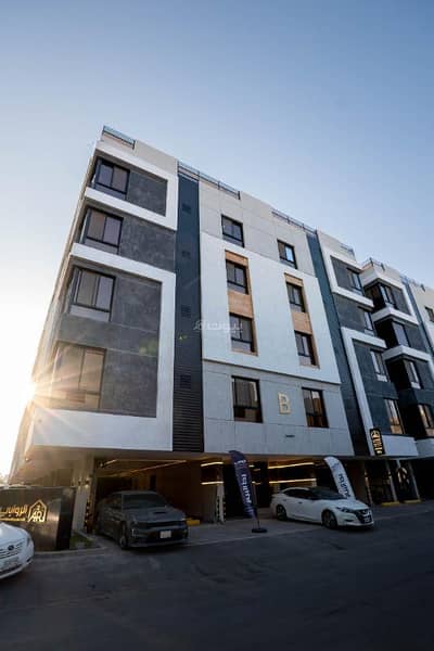 4 Bedroom Apartment for Sale in Central Jeddah, Jeddah - 4-bedroom apartment in Al-Faisaliah district 4 Bedroom Apartment for Sale in Central Jeddah, Jeddah - 4-bedroom apartment in Al-Faisaliah district