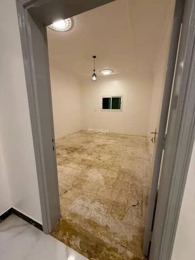 3 Bedroom Apartment for Rent in East Riyadh, Riyadh - An apartment for rent on Al Manqalah Street, Al Yarmouk District, Riyadh City.