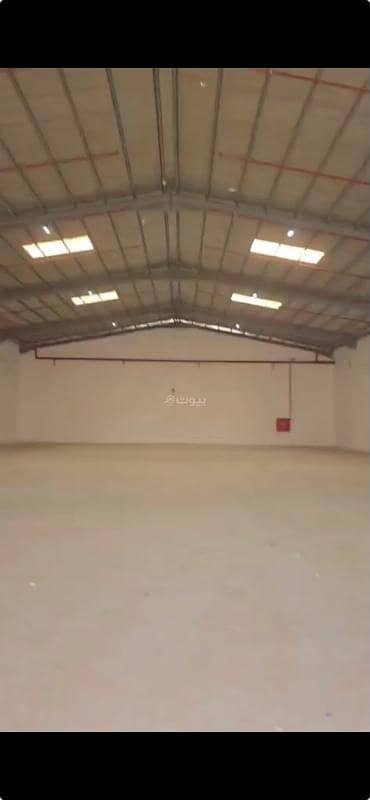 Warehouse for Rent in East Riyadh, Riyadh - Warehouse for rent in Al-Sali district