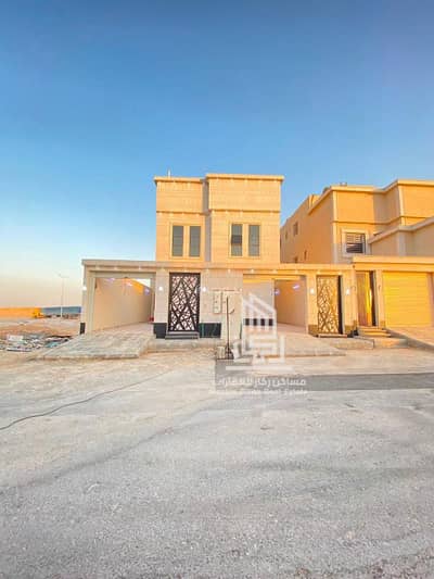 3 Bedroom Floor for Sale in South Riyadh, Riyadh - Upper-Floor Residence for Sale – Modern Design & Spacious Layout 3 Bedroom Floor for Sale in South Riyadh, Riyadh - Upper-Floor Residence for Sale – Modern Design & Spacious Layout