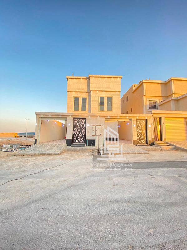 Upper-Floor Residence for Sale – Modern Design & Spacious Layout Upper-Floor Residence for Sale – Modern Design & Spacious Layout