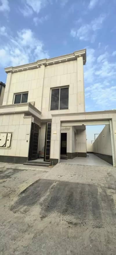 6 Bedroom Villa for Sale in East Riyadh, Riyadh - Villa for sale on Tanal Street, Al-Rimal District, Riyadh City, Riyadh Region