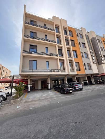 5 Bedroom Flat for Rent in North Jeddah, Jeddah - 4-bedroom apartment with a hall for rent in Al-Marwa, Jeddah 5 Bedroom Flat for Rent in North Jeddah, Jeddah - 4-bedroom apartment with a hall for rent in Al-Marwa, Jeddah
