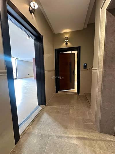 5 Bedroom Apartment for Sale in North Jeddah, Jeddah - Apartment for sale on Huwaysah bin Masoud Street, Al Nuzhah District, Jeddah