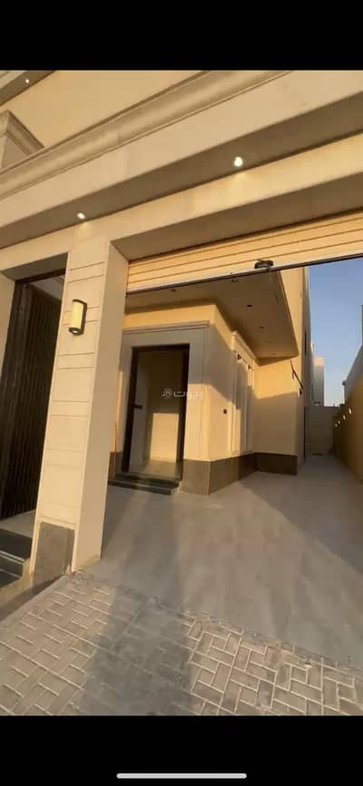 5 Bedroom Floor for Sale in East Riyadh, Riyadh - Role in Riyadh new for sale