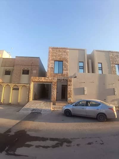 8 Bedroom Villa for Sale in West Riyadh, Riyadh - Villa For Sale in Al Uraija Al Gharbiyah, West Riyadh
