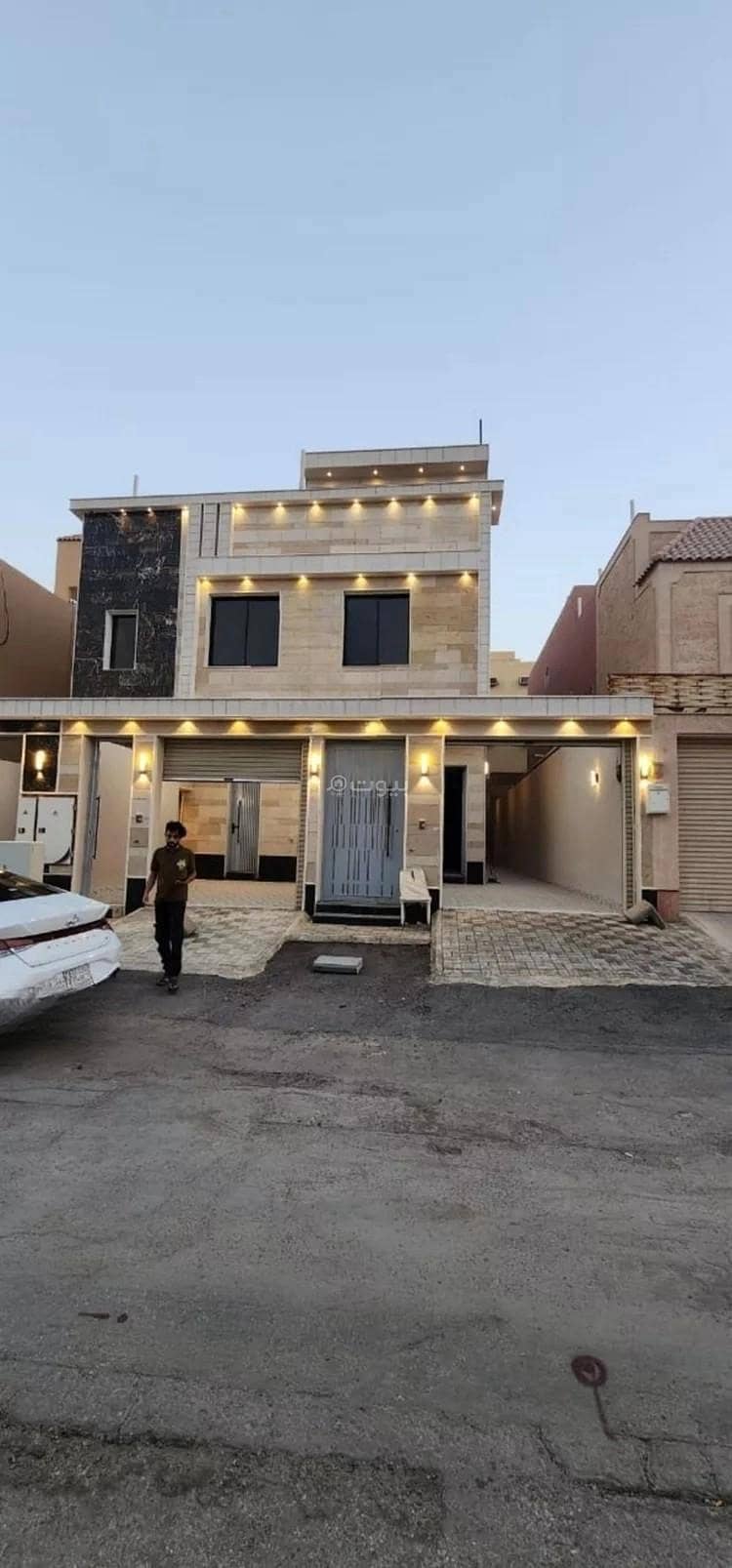 دور للبيع في حي طويق، غرب الرياض دور للبيع في حي طويق، غرب الرياض