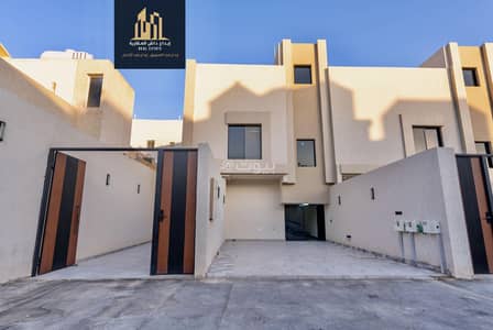 دور 9 غرف نوم للبيع في شرق الرياض، الرياض - دور أرضي مميز للبيع | حي النهضة دور 9 غرف نوم للبيع في شرق الرياض، الرياض - دور أرضي مميز للبيع | حي النهضة