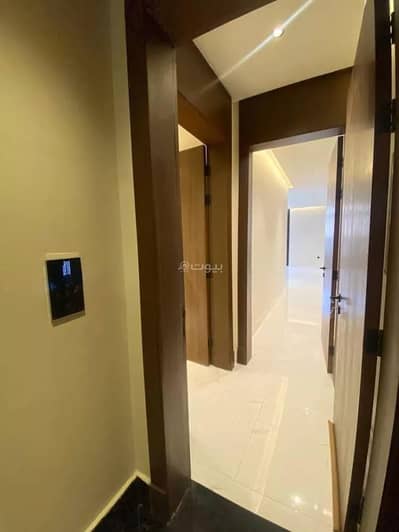 3 Bedroom Flat for Rent in Al Hamra, Al Khobar - Apartment for rent in Al-Na'iriyah Street, Al-Hamra District, Al-Khobar City