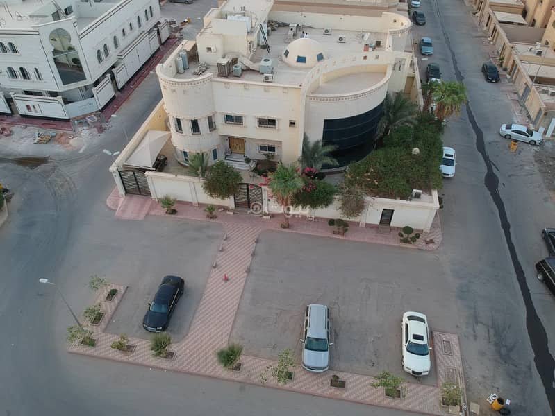 فيلا للبيع في قرطبة فيلا للبيع في قرطبة
