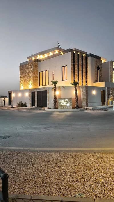 فیلا 4 غرف نوم للبيع في شرق الرياض، الرياض - فيلا للبيع في شارع 819 الرمال, حي الرمال, مدينة الرياض