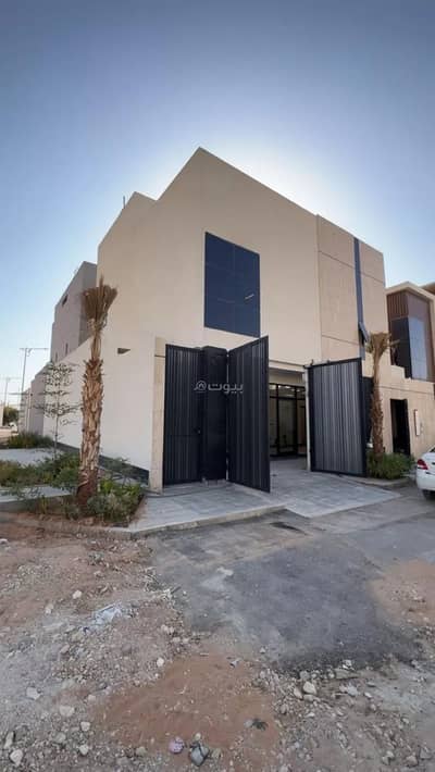 5 Bedroom Villa for Sale in North Riyadh, Riyadh - A villa for sale on Amer Al Sayyed Othman Street, Al Narjis District, Riyadh City.