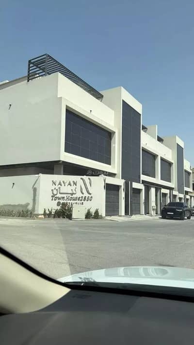 3 Bedroom Floor for Rent in North Riyadh, Riyadh - A floor for rent in Al Narjis District, Riyadh City.