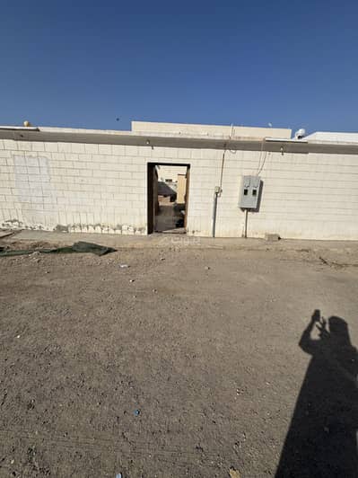 4 Bedroom Floor for Sale in Al Salam, Madina - Residential compound consisting of 4 bedrooms for sale in Al-Salam, Medina