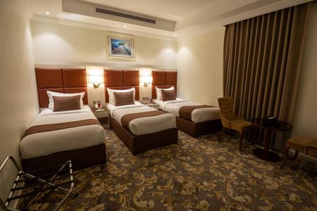 3 Bedroom Flat for Rent in Taif - 3-bedroom apartment with a living room and kitchen 3 Bedroom Flat for Rent in Taif - 3-bedroom apartment with a living room and kitchen