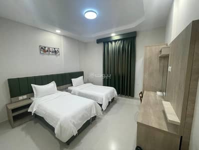 2 Bedroom Apartment for Rent in Al Aziziyah, Makkah - Two-bedroom apartment with a living room and a fully equipped kitchen, unit number 9