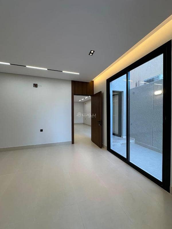 Floor in West Riyadh,Shubra 5 bedrooms 1020000 SAR - 88045597 Floor in West Riyadh,Shubra 5 bedrooms 1020000 SAR - 88045597