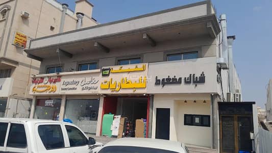 عمارة تجارية  للايجار في طيبة، الدمام - شقة للايجار في حي طيبه في الدمام