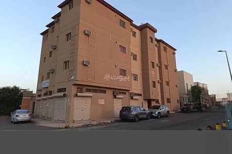 10+ Beds Residential Building for Sale in Al Badiah, Hail - A building for sale on Al Isawiyah Street, Al Badiyah District, Hail City. 10+ Beds Residential Building for Sale in Al Badiah, Hail - A building for sale on Al Isawiyah Street, Al Badiyah District, Hail City.