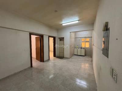 2 Bedroom Apartment for Rent in Al Hizam Adh Dhahabi, Al Ahsa - Apartment in Al Hizam Adh Dhahabi 2 bedrooms 13500 SAR - 88094382