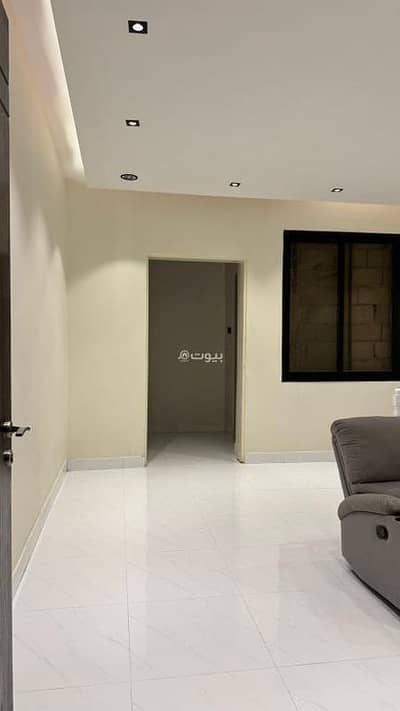 3 Bedroom Floor for Sale in South Riyadh, Riyadh - Floor for sale in Okaz, South Riyadh 3 Bedroom Floor for Sale in South Riyadh, Riyadh - Floor for sale in Okaz, South Riyadh