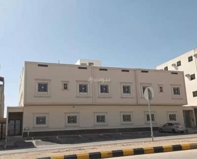 5 Bedroom Residential Building for Sale in West Riyadh, Riyadh - Building for sale on Mohammed Omar Arab Street, Al Awali District, Riyadh