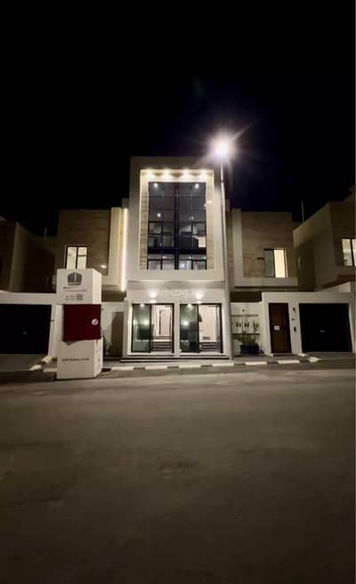 5 Bedroom Apartment for Sale in Al Marooj, Abha - Apartment for sale on Al Muruj Street, Al Muruj District, Abha