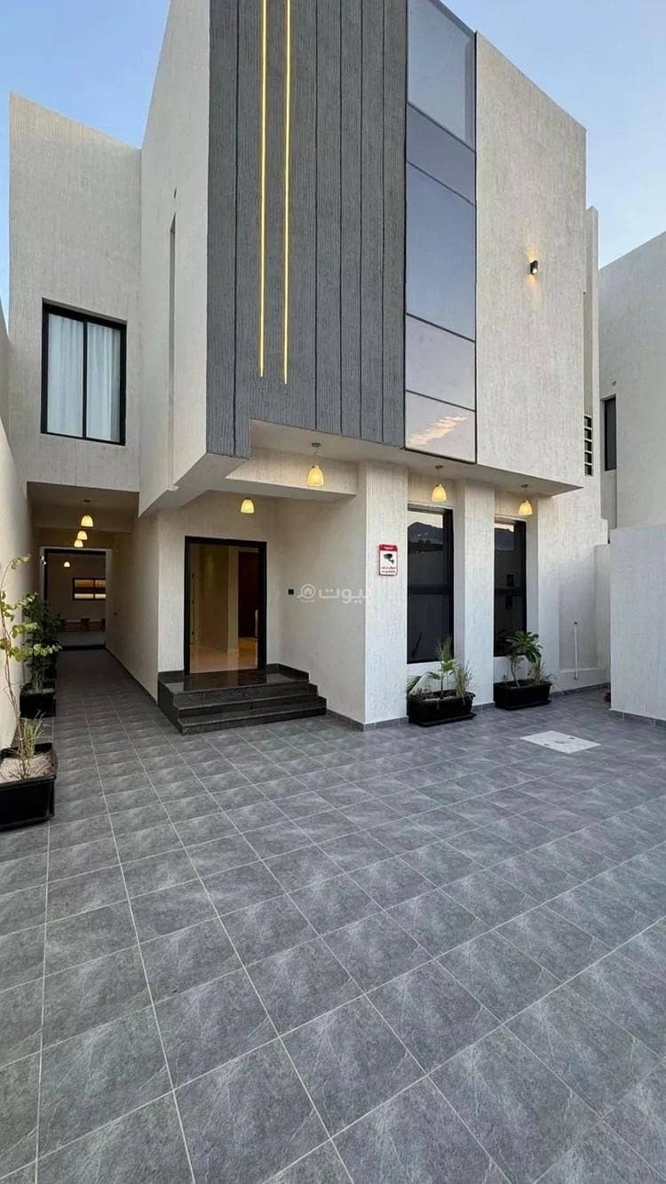 Villa For Sale in Bani Bayadah, Madina Villa For Sale in Bani Bayadah, Madina