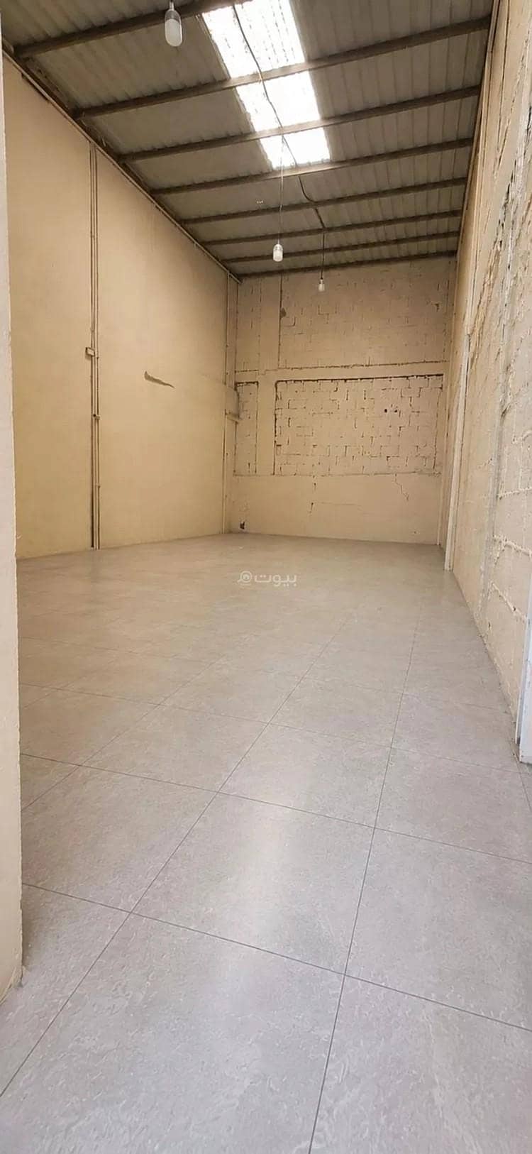 مستودع للإيجار في شارع عز الدين القسام, حي السوق, مدينة الدمام, المنطقة الشرقية مستودع للإيجار في شارع عز الدين القسام, حي السوق, مدينة الدمام, المنطقة الشرقية