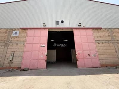Warehouse for Rent in East Riyadh, Riyadh - 840 SQM Warehouse For Rent in Al Sulay, Riyadh