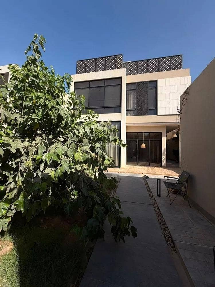 فيلا للبيع في شارع ثرب, حي النرجس, مدينة الرياض فيلا للبيع في شارع ثرب, حي النرجس, مدينة الرياض