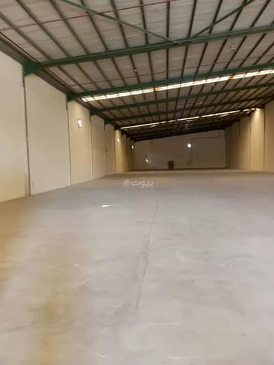 Warehouse for Rent in South Riyadh, Riyadh - A warehouse for rent on Port Said Street, Ad Dar Al Baida District, Riyadh City.