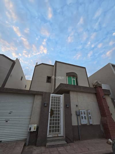 4 Bedroom Villa for Rent in West Riyadh, Riyadh - Fella Doreen for rent in Lebanon 4 Bedroom Villa for Rent in West Riyadh, Riyadh - Fella Doreen for rent in Lebanon
