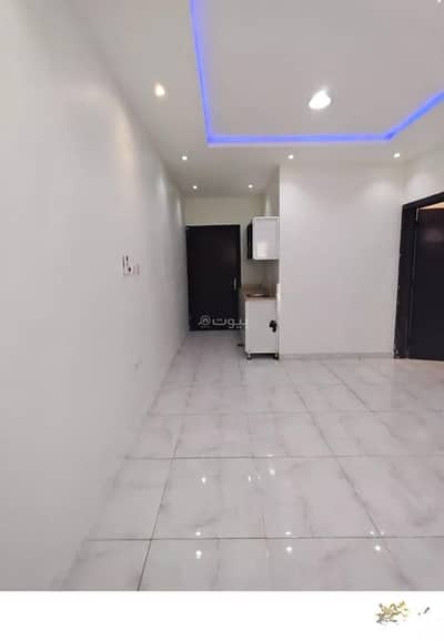 1 Bedroom Apartment for Rent in East Riyadh, Riyadh - Apartment for rent on Prince Nasser Bin Abdulaziz Street, Al Rawdah District, Riyadh