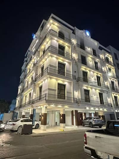 3 Bedroom Flat for Sale in North Jeddah, Jeddah - An apartment for sale on Al Fareeq Street, Al Aziziyah District, Jeddah City.