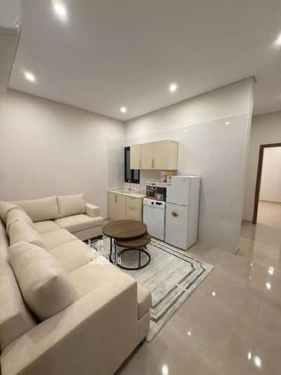 1 Bedroom Apartment for Rent in Thuqbah, Al Khobar - Apartment for rent on Unaizah Street, Al Thuqbah District, Al Khobar