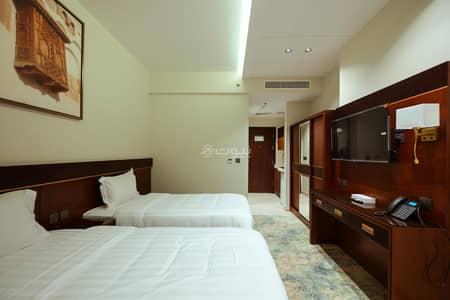 1 Bedroom Flat for Rent in Makkah - Quadruple Room (4 Guests) Unit 8