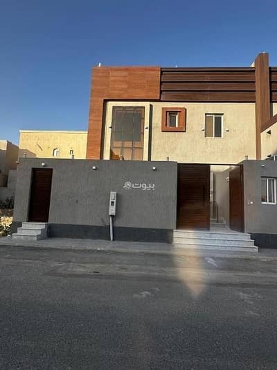 5 Bedroom Villa for Sale in North Jeddah, Jeddah - Villa for sale on Ahmed Bin Mohammed Al-Tabari Street, Al-Shiraa District, Jeddah, Makkah Region