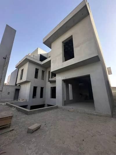 6 Bedroom Villa for Sale in North Riyadh, Riyadh - Villa for sale in Al Malqa, North Riyadh