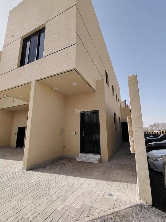 Villa For Sale in Al Dhubbat, Central Riyadh Villa For Sale in Al Dhubbat, Central Riyadh