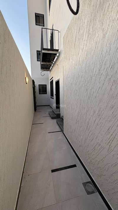 5 Bedroom Apartment for Sale in Madinah Industrial City, Madina - A five-bedroom apartment for sale in the Industrial City area 5 Bedroom Apartment for Sale in Madinah Industrial City, Madina - A five-bedroom apartment for sale in the Industrial City area