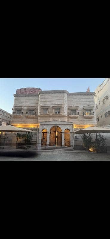10+ Beds Villa for Rent in North Jeddah, Jeddah - Villa for rent in Al-Marwa, Jeddah — an investment opportunity