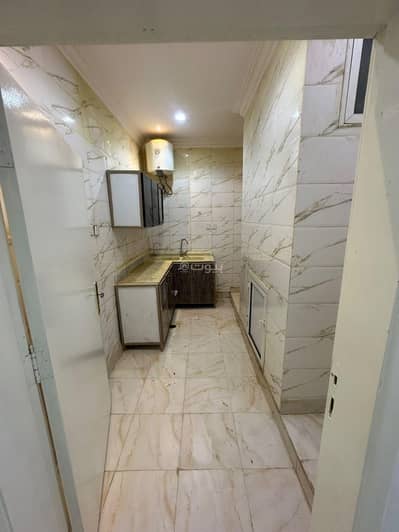 Residential Building for Rent in East Riyadh, Riyadh - For rent: an apartment in Al Khaleej (Al Khaleej District)